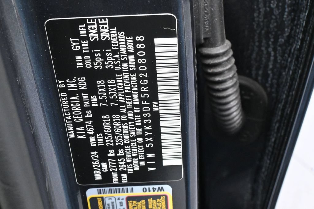 Used 2024 Kia Sportage EX FWD image 17