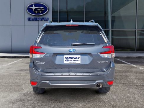 Used 2023 Subaru Forester Limited AWD/4WD image 5