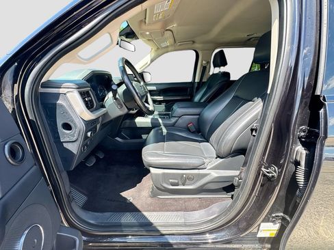 Used 2022 Ford Expedition XLT RWD image 25