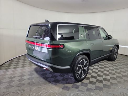 Used 2024 Rivian R1S Adventure AWD/4WD image 5