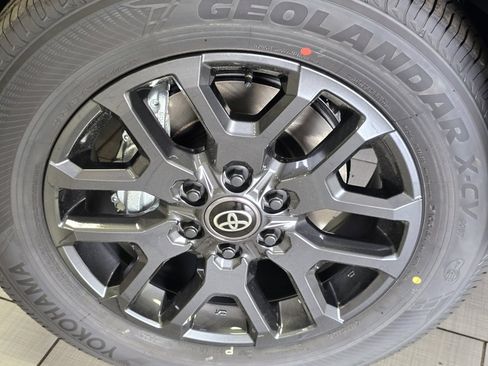 New 2026 Toyota Tundra Platinum AWD/4WD image 13