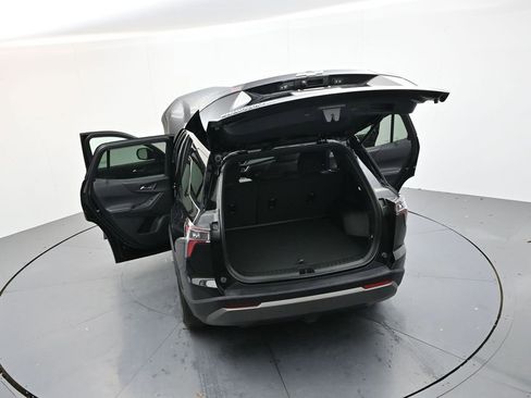 Used 2026 Chevrolet Equinox LT image 36