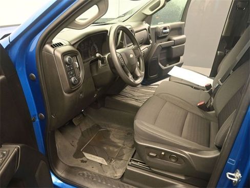 Used 2023 Chevrolet Silverado 1500 Custom w/ LPO, Dark Essentials Package image 9