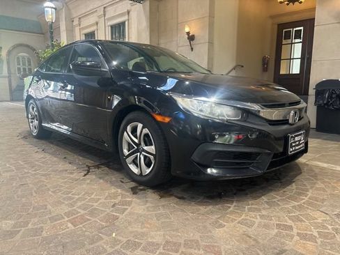 Used 2017 Honda Civic LX image 4
