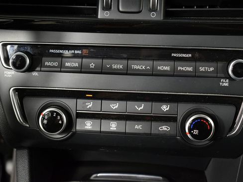 Used 2020 Kia Optima S image 36