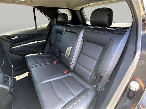 Used 2021 Chevrolet Equinox Premier FWD image 19