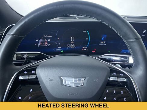 Certified 2024 Cadillac Lyriq Luxury AWD/4WD image 3