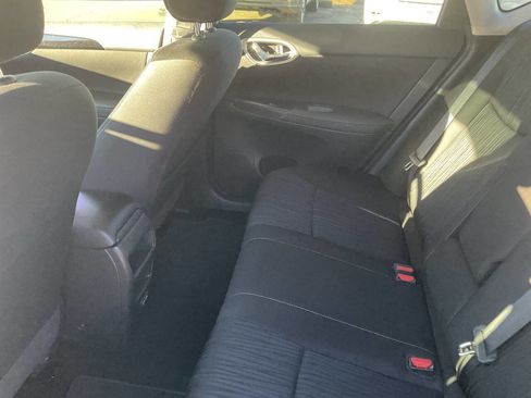 Used 2019 Nissan Sentra SV w/ Protection Package image 12
