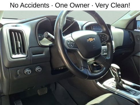 Used 2022 Chevrolet Colorado LT w/ Safety Package AWD/4WD image 13