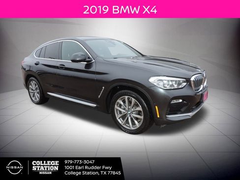 Used 2019 BMW X4 xDrive30i w/ Convenience Package image 1