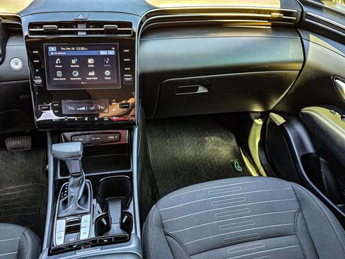 Used 2024 Hyundai Santa Cruz SEL image 22