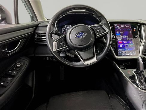 Used 2021 Subaru Outback Premium image 8