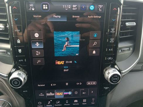 New 2026 RAM 1500 4x4 Crew Cab image 27