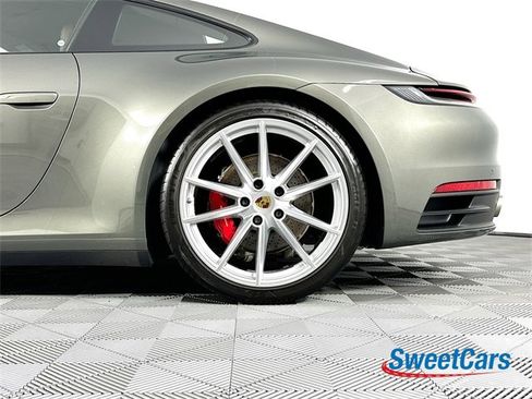 Used 2020 Porsche 911 Carrera 4S image 42