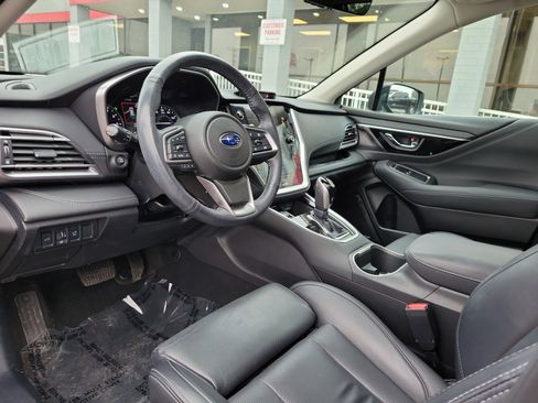 Used 2023 Subaru Outback Limited image 19