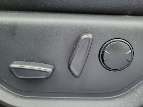 Certified 2022 Ford F250 Lariat w/ Lariat Ultimate Package image 22