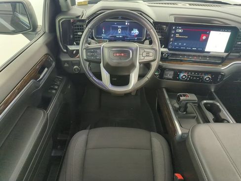 Used 2023 GMC Sierra 1500 Elevation w/ Preferred Package RWD image 13