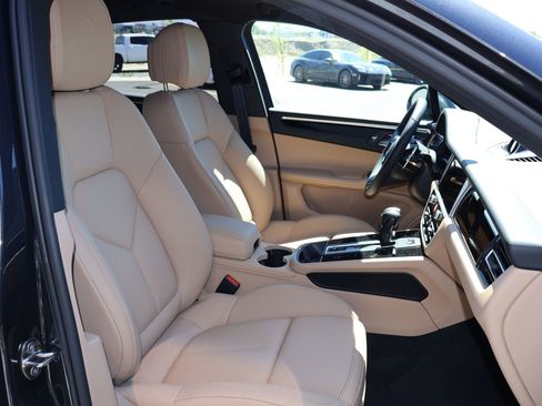 New 2026 Porsche Macan AWD/4WD image 26