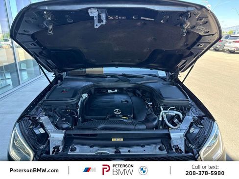 Used 2021 Mercedes-Benz GLC 300 4MATIC image 37