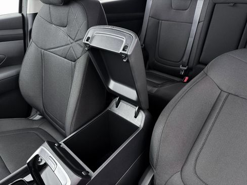 New 2026 Hyundai Tucson SE image 18