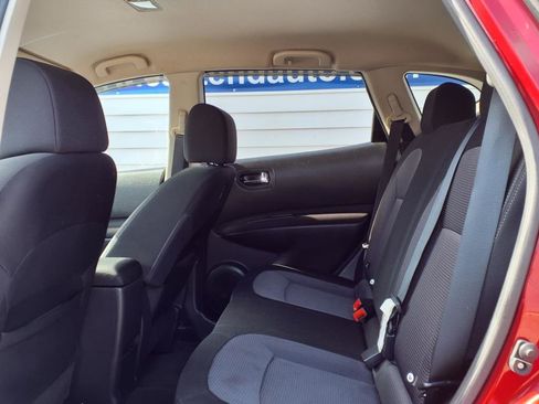 Used 2012 Nissan Rogue SV image 10