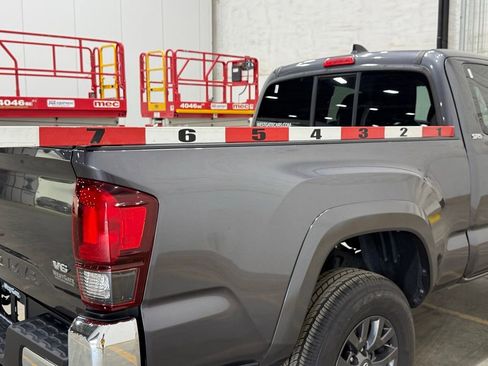 Used 2022 Toyota Tacoma SR5 image 17