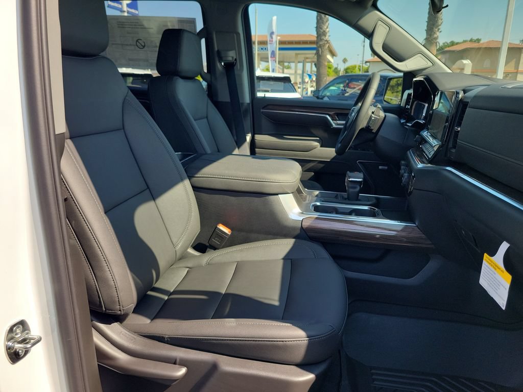 New 2026 Chevrolet Silverado 1500 RST w/ RST All Star Premium Package AWD/4WD image 19