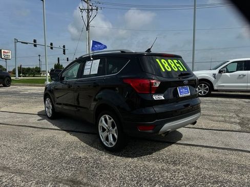 Certified 2019 Ford Escape Titanium AWD/4WD image 4