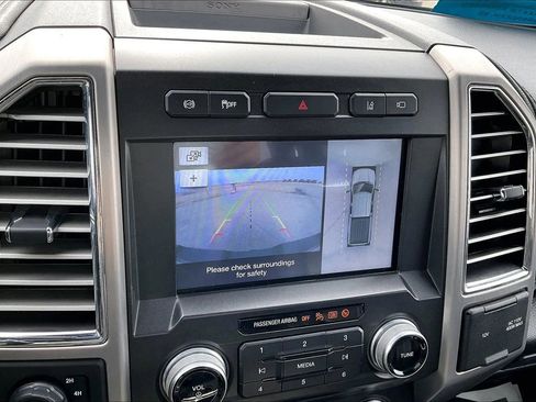 Used 2017 Ford F250 Platinum w/ Platinum Ultimate Package AWD/4WD image 20