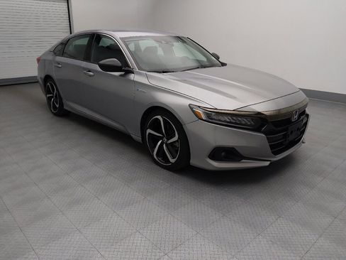 Used 2022 Honda Accord Sport image 11