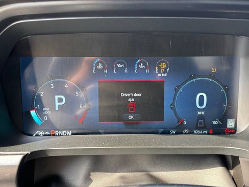 Used 2025 Ford F150 Raptor AWD/4WD image 17