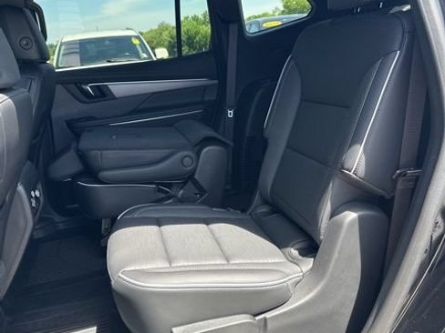 Used 2025 Buick Enclave Sport Touring w/ Super Cruise Package AWD/4WD image 52