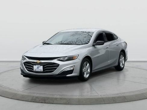Used 2021 Chevrolet Malibu LS w/ LPO, Convenience Package 1 image 3