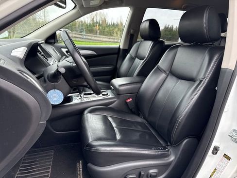 Used 2018 Nissan Pathfinder SL w/ Midnight Edition Package image 25