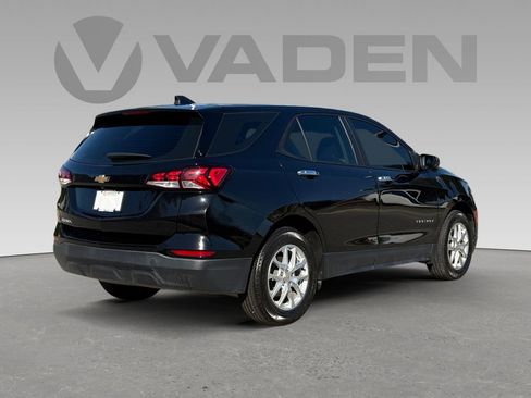 Used 2023 Chevrolet Equinox LS image 17
