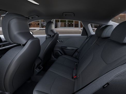 New 2026 Kia K4 FWD image 18