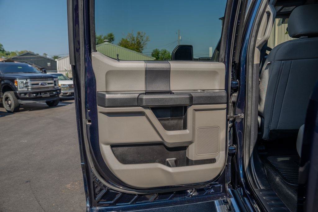 Used 2022 Ford F350 XL w/ STX Appearance Package AWD/4WD image 17