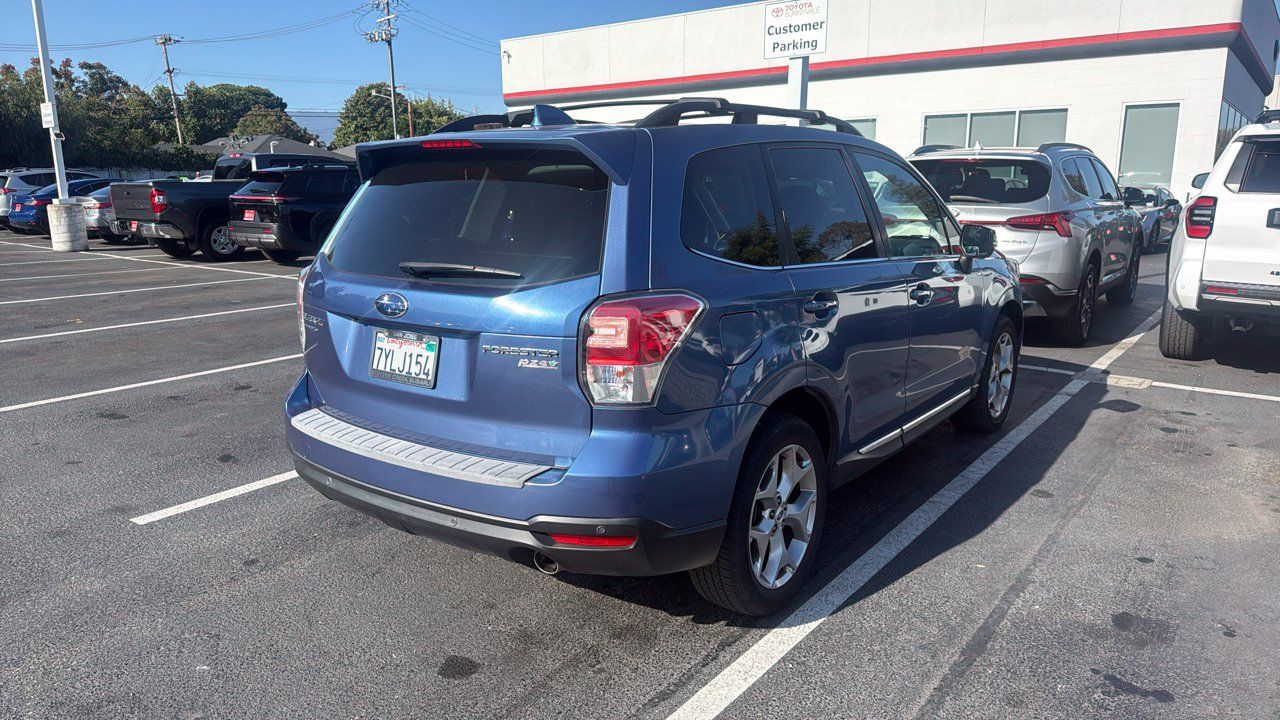 Used 2017 Subaru Forester 2.5i Touring AWD/4WD image 2