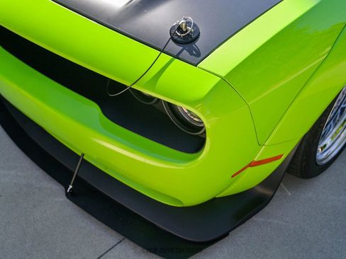 Used 2019 Dodge Challenger SRT Hellcat Redeye RWD image 47