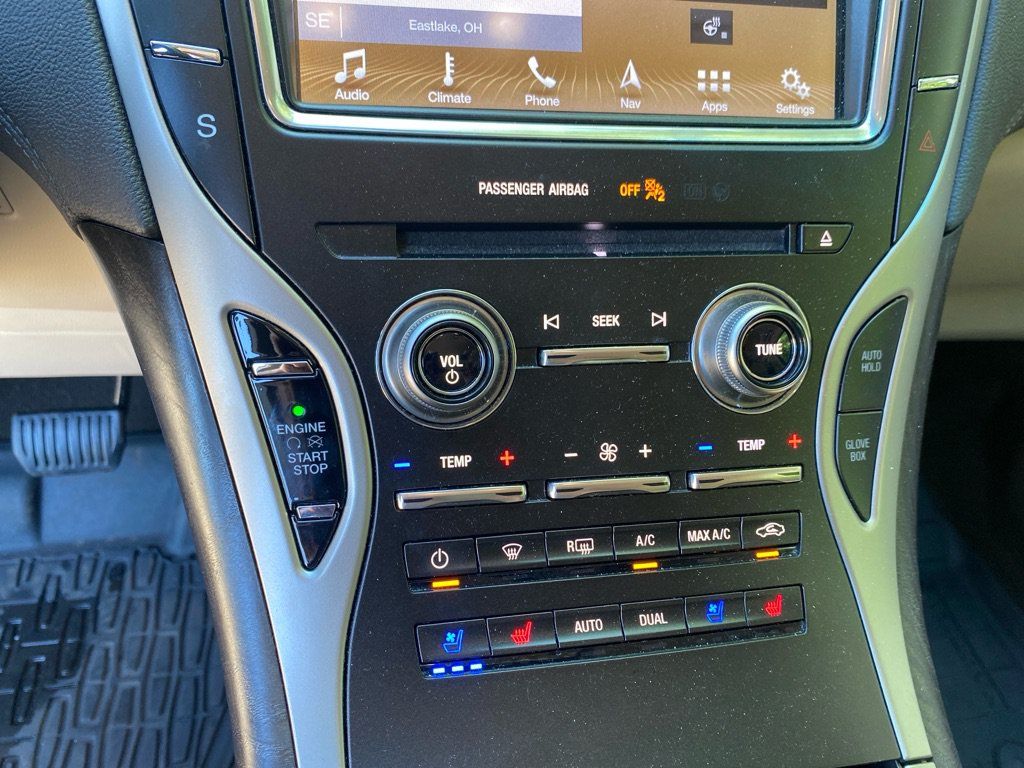 Used 2019 Lincoln Nautilus Reserve AWD/4WD image 17