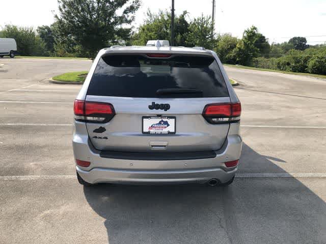 Certified 2020 Jeep Grand Cherokee Altitude AWD/4WD image 5