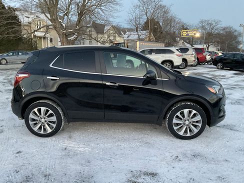Used 2020 Buick Encore Preferred image 6