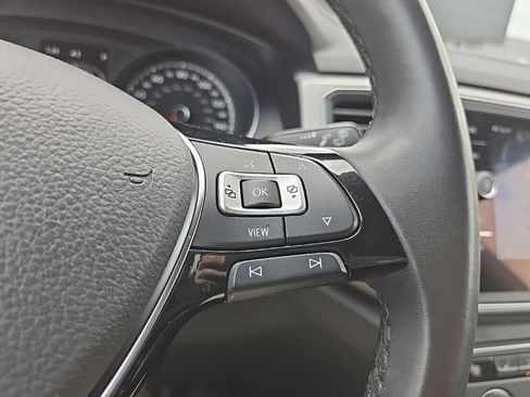 Used 2019 Volkswagen Atlas SE w/ Towing Package AWD/4WD image 14