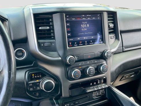 Used 2019 RAM 1500 Big Horn image 14