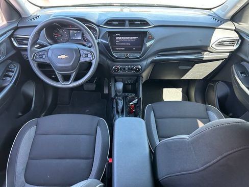 Used 2023 Chevrolet TrailBlazer LT w/ Convenience Package AWD/4WD image 31