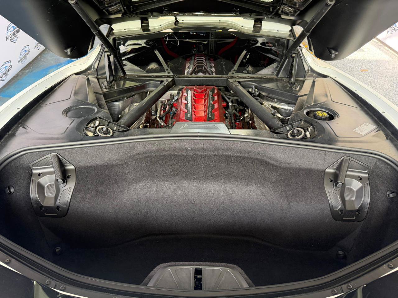 Used 2021 Chevrolet Corvette Stingray Coupe w/ Z51 Performance Package RWD image 20