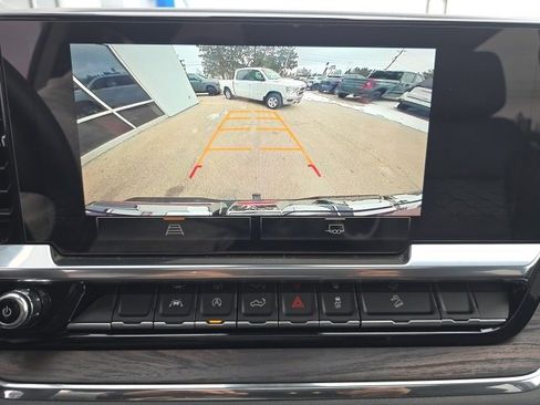 Used 2023 GMC Sierra 1500 SLT w/ SLT Premium Package image 30