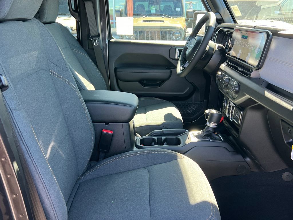 New 2026 Jeep Wrangler Unlimited Sport AWD/4WD image 12
