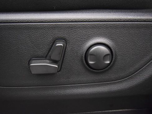 Certified 2022 RAM 1500 Big Horn AWD/4WD image 26