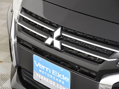 Used 2024 Mitsubishi Mirage LE FWD image 11